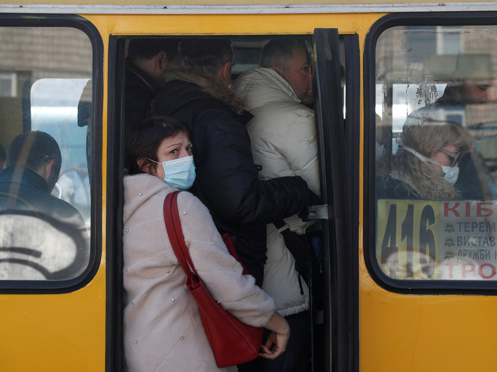 Отмена маршруток спровоцирует транспортный коллапс в Киеве – эксперт