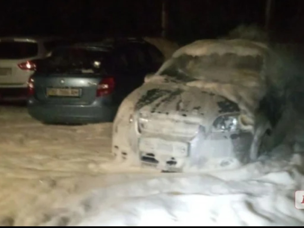 В Николаеве за сутки сгорели Chevrolet Aveo и 2 авто Kia (ФОТО)