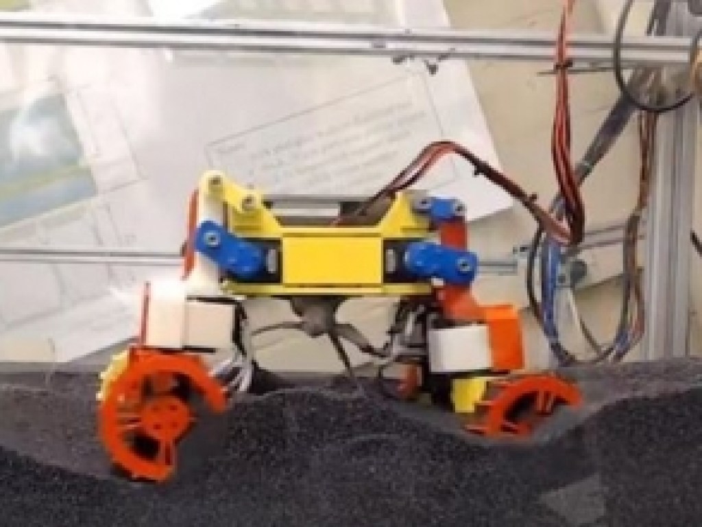 В NASA тестируют игрушечный вездеход для Марса (ФОТО, ВИДЕО)