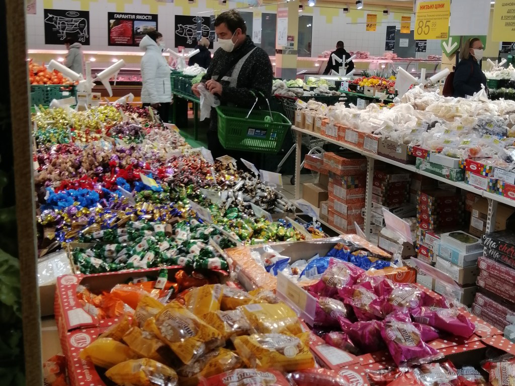 «Соблюдается ли масочный режим в супермаркетах Киева?»: инспекция редакции (ФОТО) 