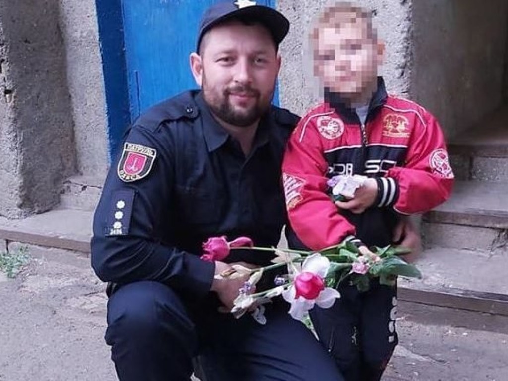 В Одессе пропал пятилетний мальчик: пошел маме за цветами (ФОТО)