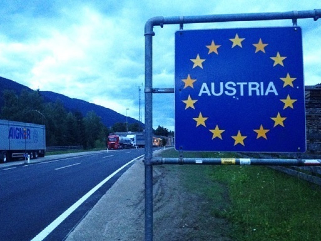 Власти Австрии открыли границы для шести стран
