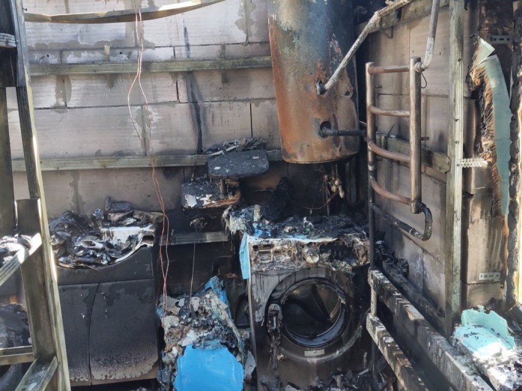 В Николаевской области из-за короткого замыкание вспыхнул дом (ФОТО)