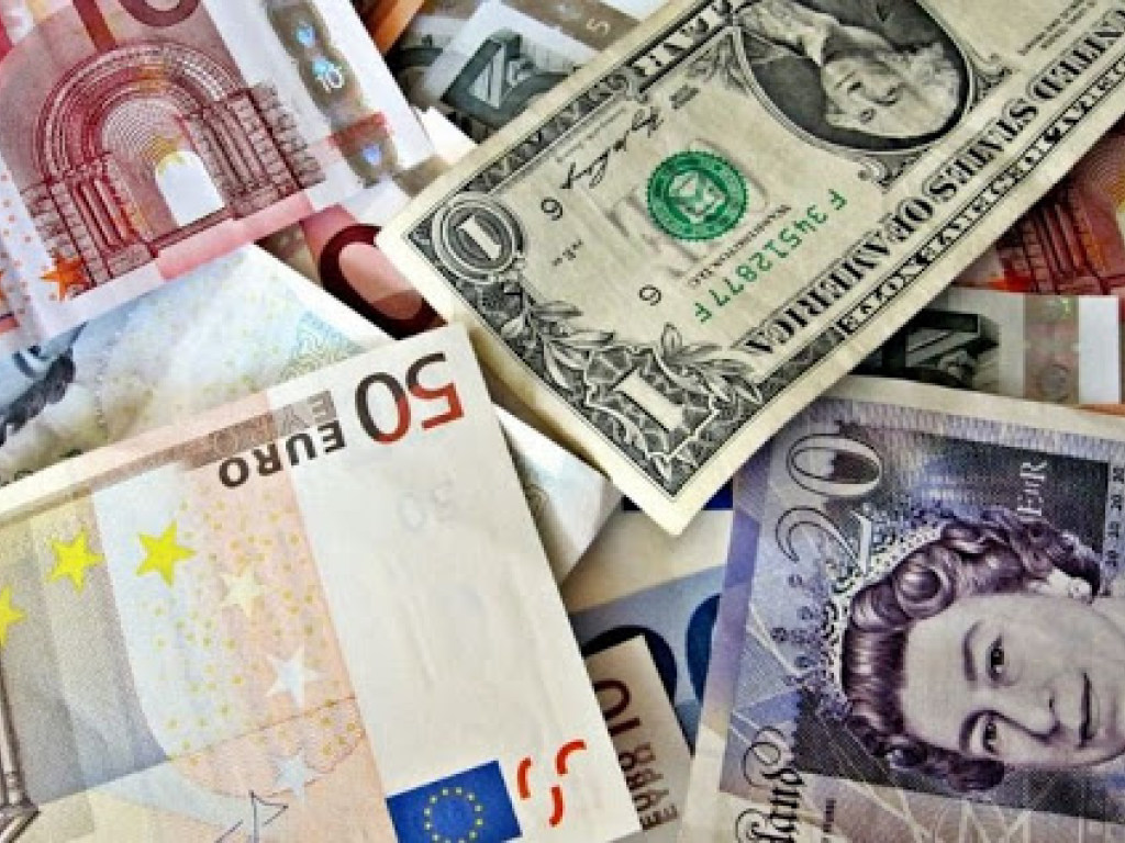 Объем денежных переводов от заробитчан будет зависеть от длительности карантина в странах ЕС &#8212; экономист