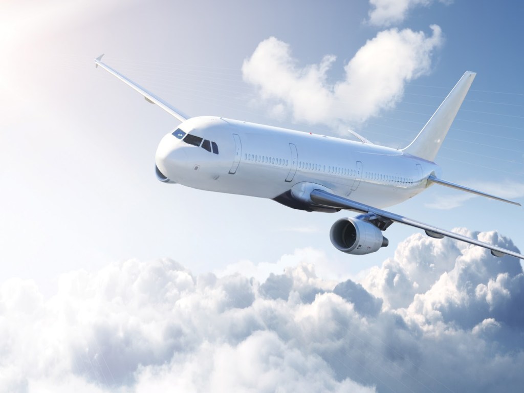 Авиакомпании будут нести убытки до 2023 года – отчет IATA