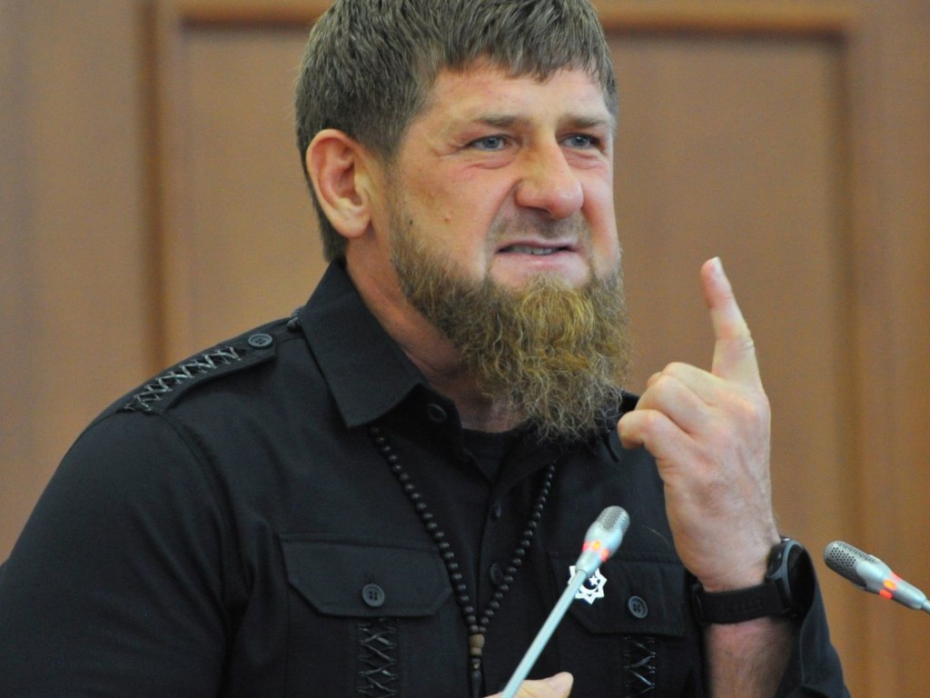 Кадырова доставили в Москву из-за подозрения на коронавирус