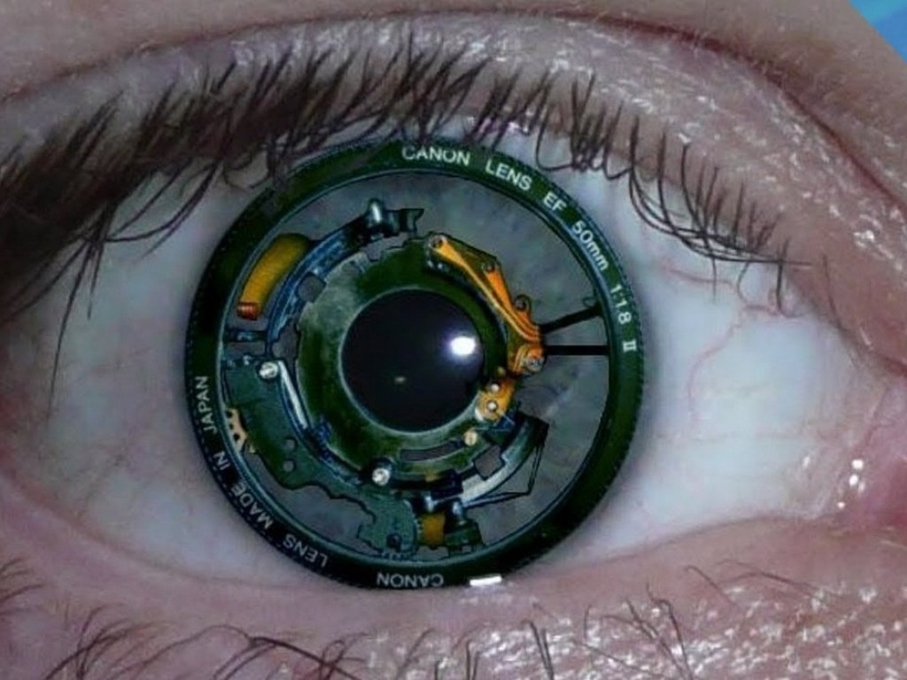 Ученые из Гонконга создали глаз-протез с «ночным видением» (ВИДЕО)