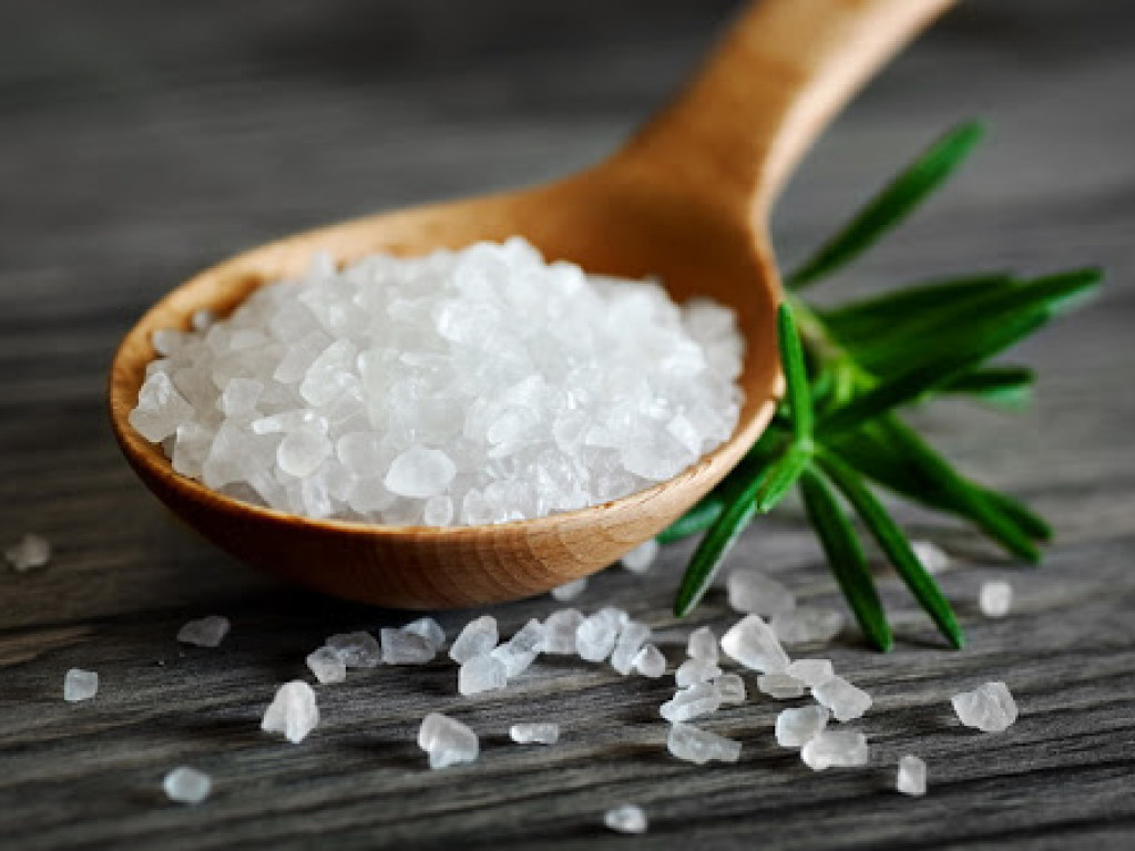 Полный отказ от соли опасен для организма &#8212; диетологи