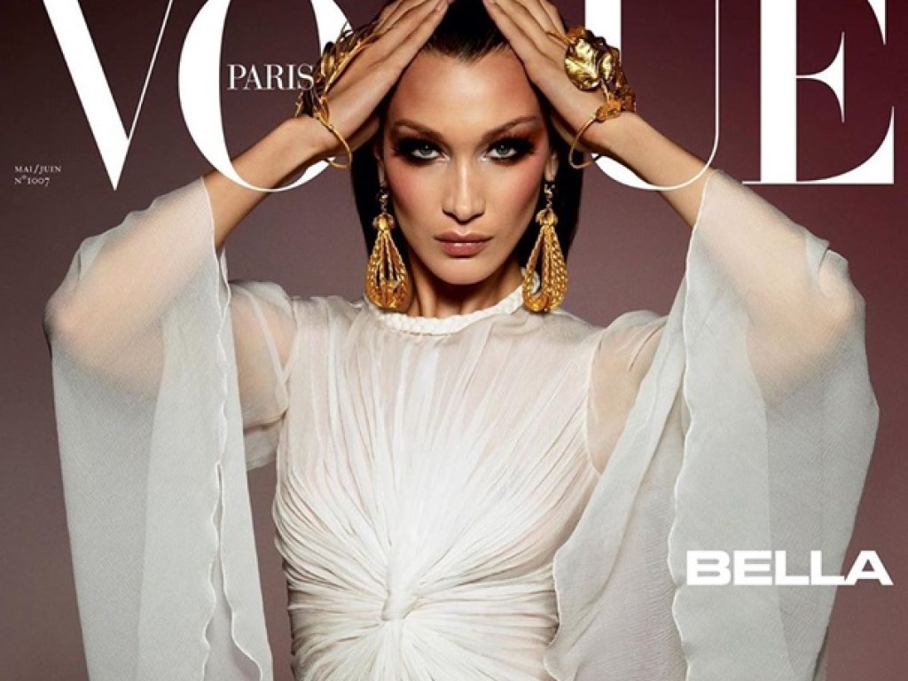 Белла Хадид в полупрозрачном платье украсила обложку Vogue (ФОТО)