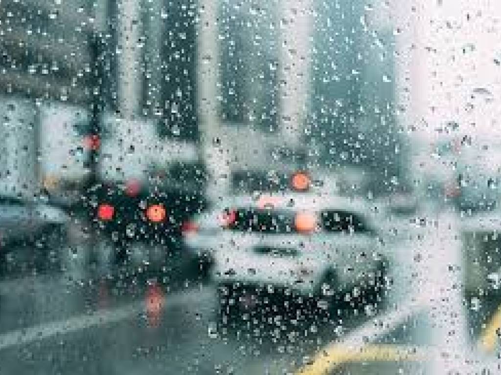 На метеостанции прокомментировали обильные дожди в Киеве