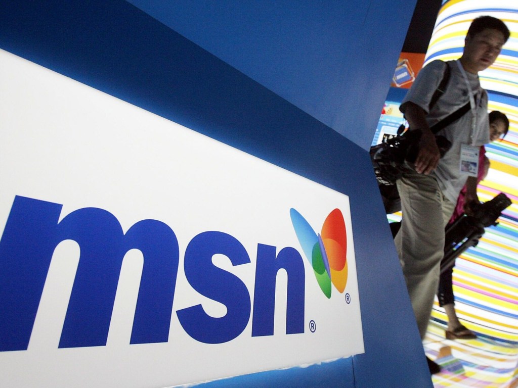 Microsoft заменит новостными роботами десятки журналистов на собственном веб-портале MSN