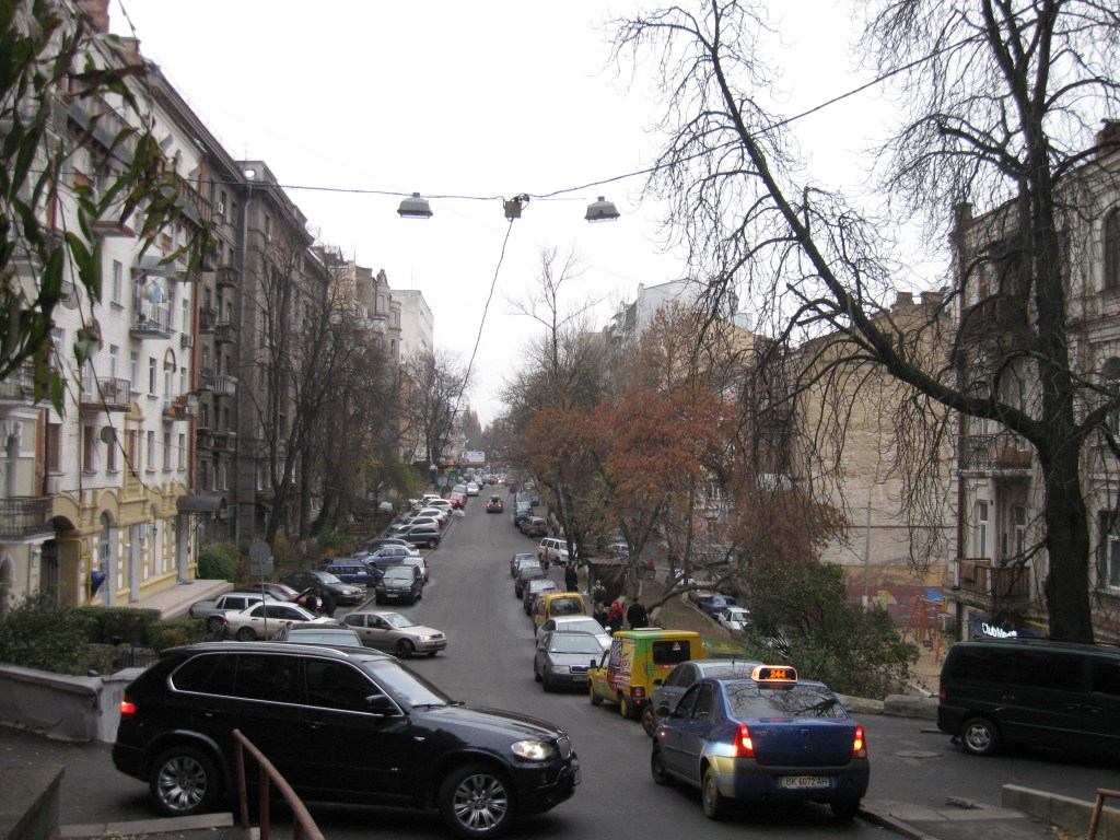 Сегодня в центре Киева на месяц перекроют одну из улиц