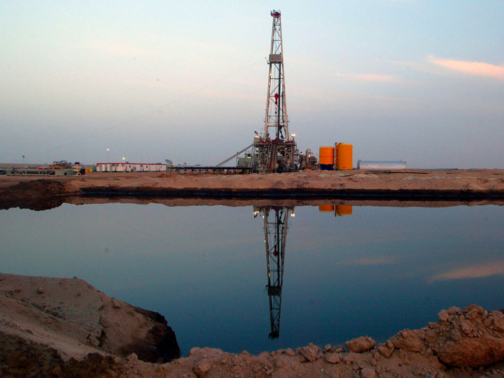 Страны ОПЕК+ намерены продлить сокращение добычи нефти