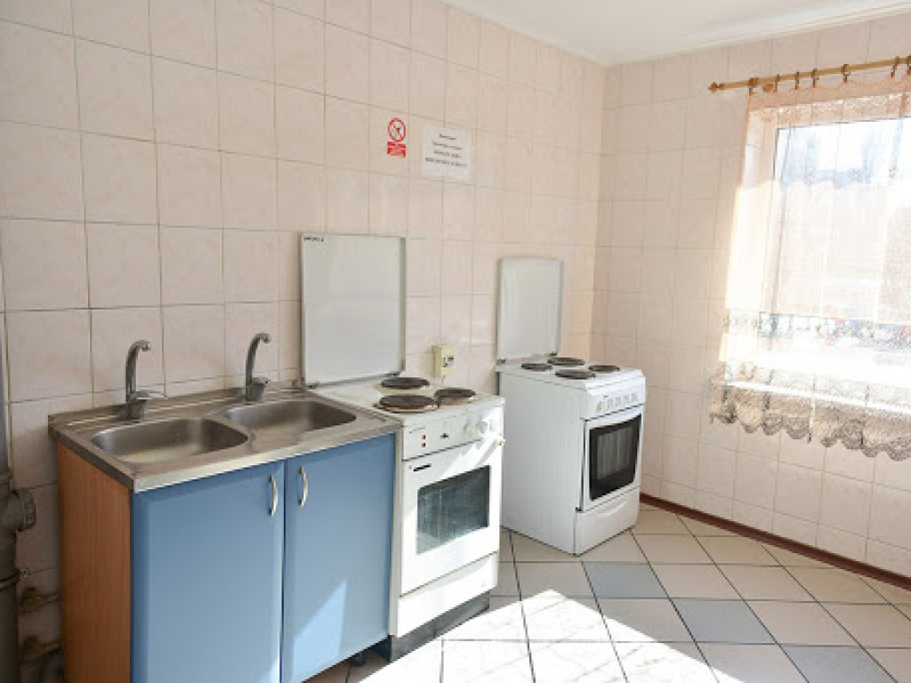 В Киеве почти ежедневно фиксируют случаи заболевания COVID-19 в общежитиях