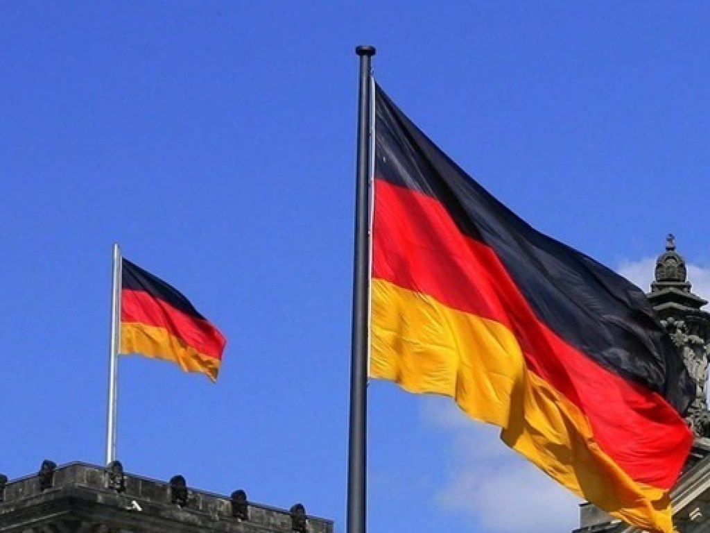Германия не советует ездить в Украину до конца лета