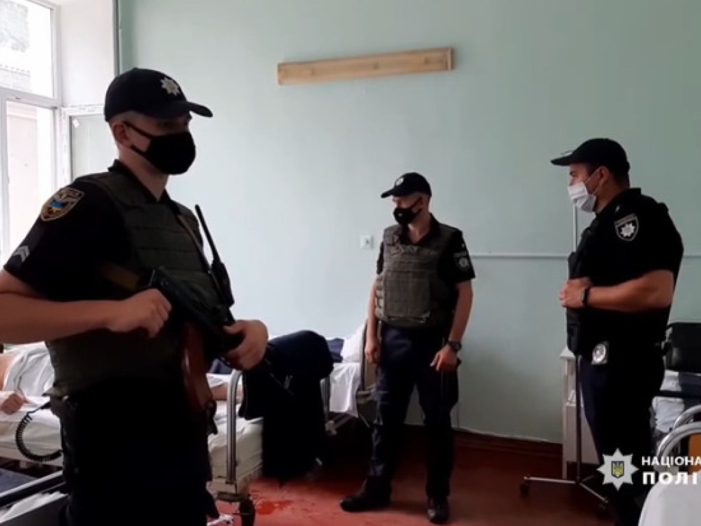 Полиция задержала семерых подозреваемых в стрельбе в центре Одессы (ФОТО)