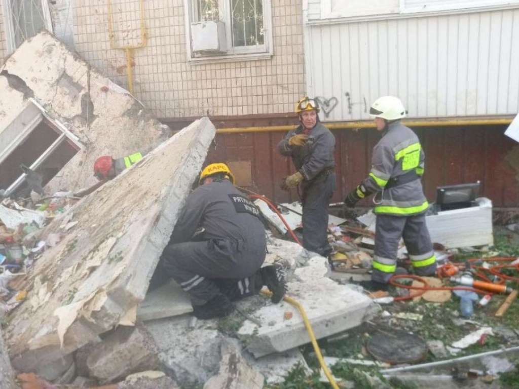 Взрыв в доме на Позняках в Киеве: Стало известно о втором погибшем (ФОТО)