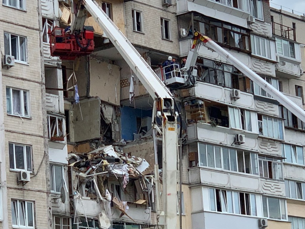Взрыв на столичных Позняках: разрушены 16 квартир, 40 – повреждены &#8212; МВД