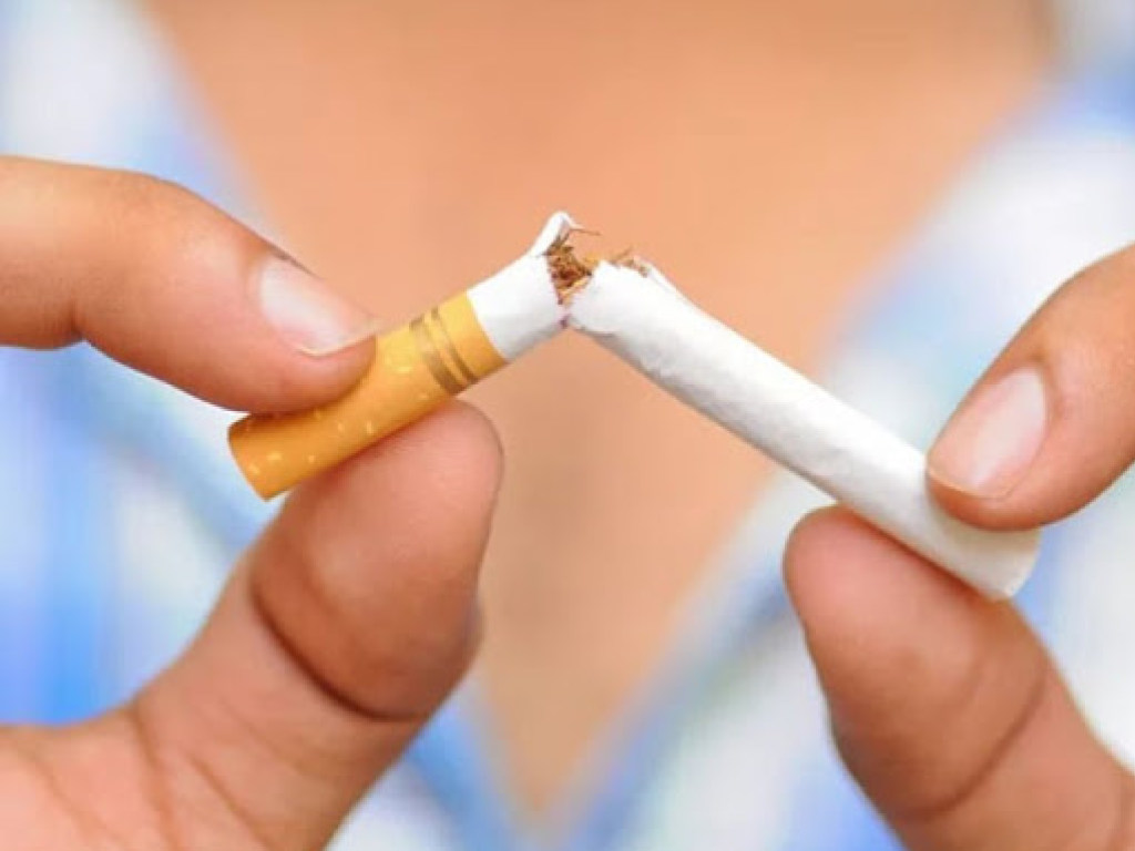 Эксперты рассказали, как бросить курить и при этом не набрать вес