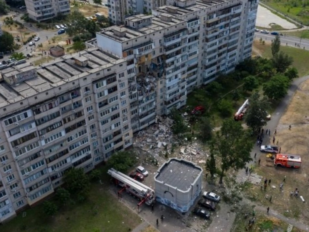 Взрыв в многоэтажке на Позняках: Стало известно, когда пострадавшие смогут забрать личные вещи