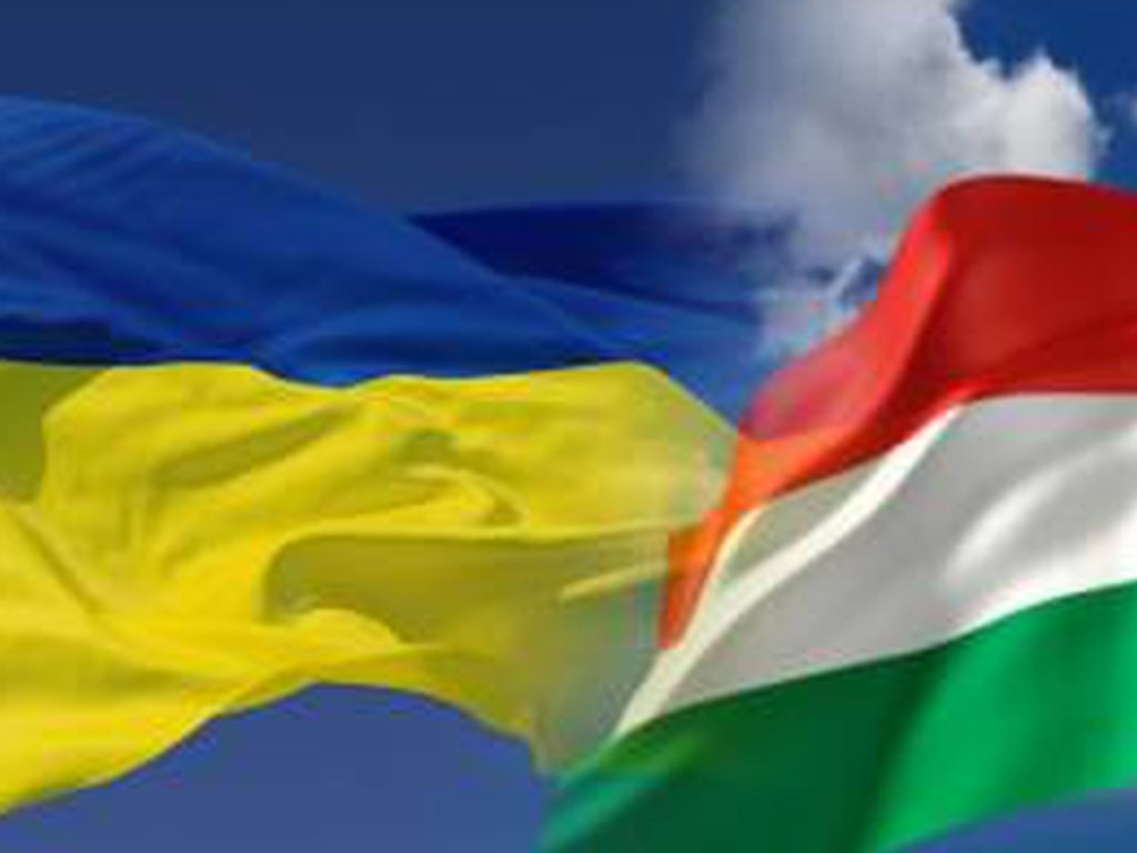 Политолог прокомментировал встречу глав МИД Венгрии и Украины