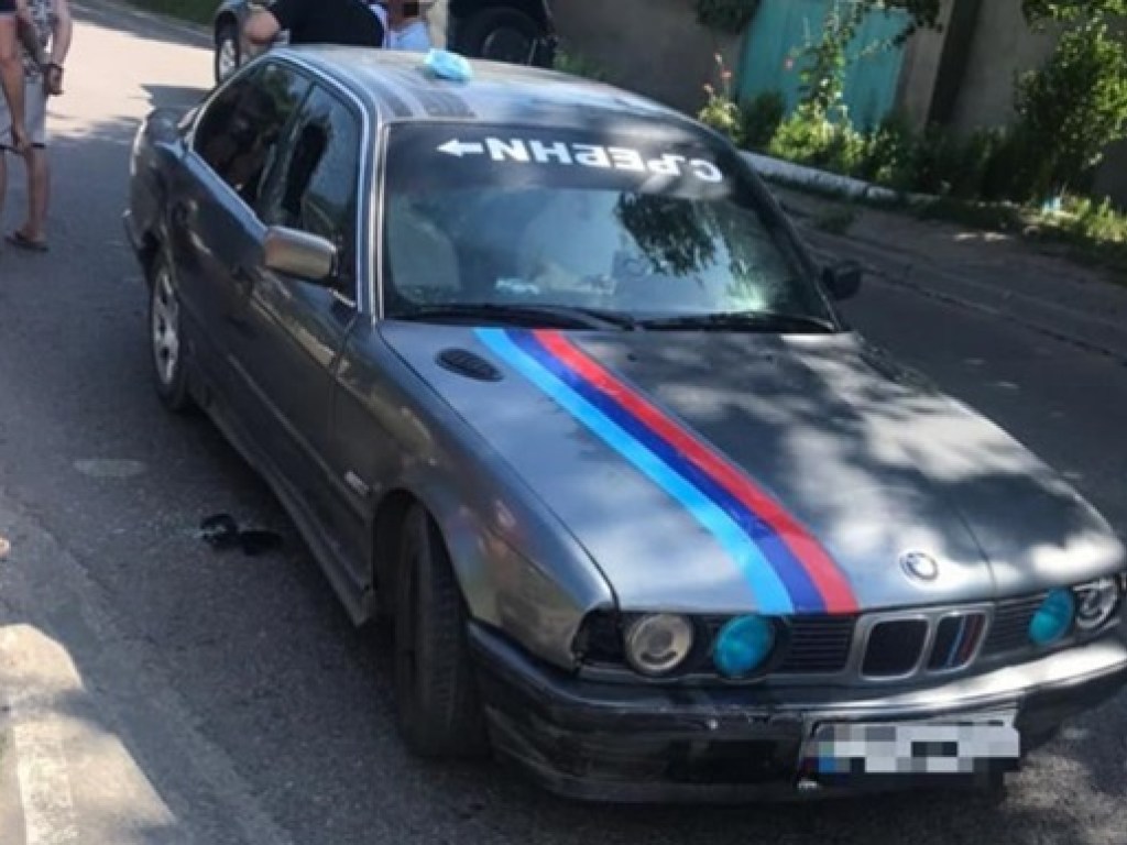 Пьяный водитель BMW сбил копа в Одессе (ФОТО)