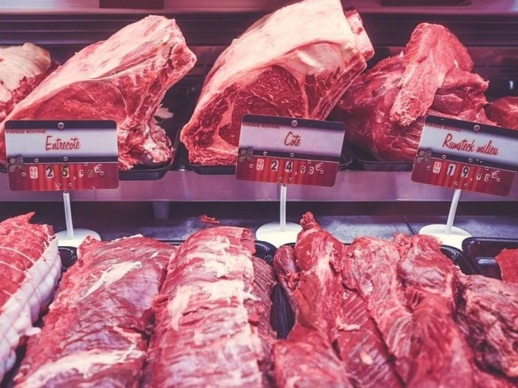 Эксперты назвали мясо, которое может привести к смертельным болезням
