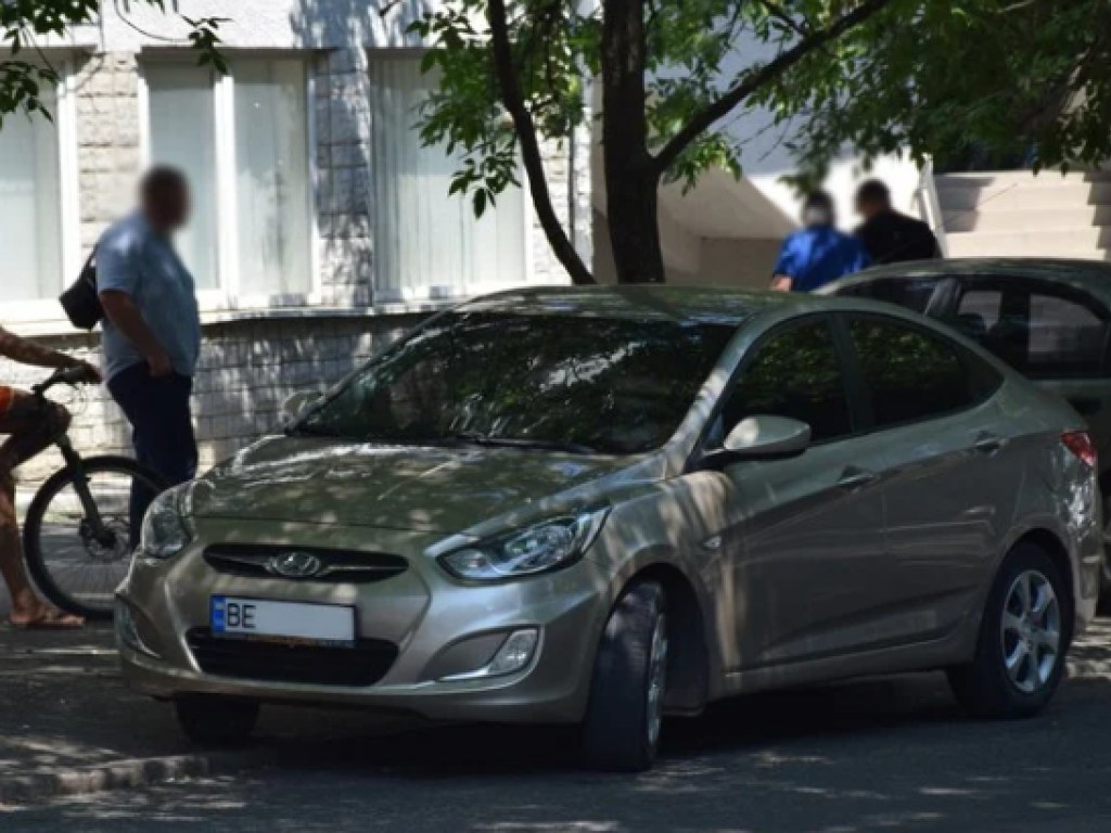 В Николаеве столкнулись «Таврия» и Hyundai (ФОТО)