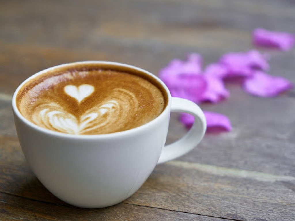Диетолог назвал кофе одним из лучших напитком при высоком сахаре