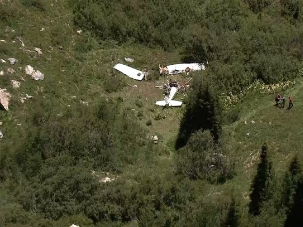 Четверо погибших: В США разбился малый пассажирский самолет (ФОТО)