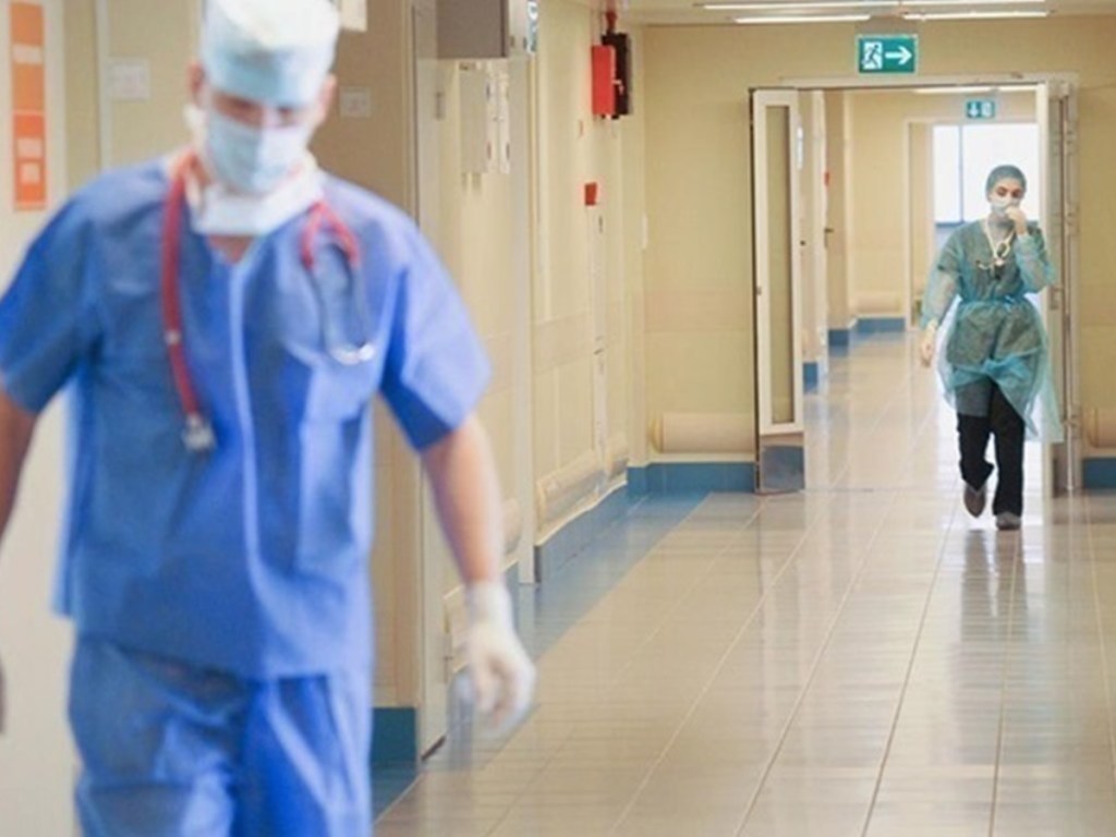 В Кропивницком пожилая медсестра умерла от коронавируса