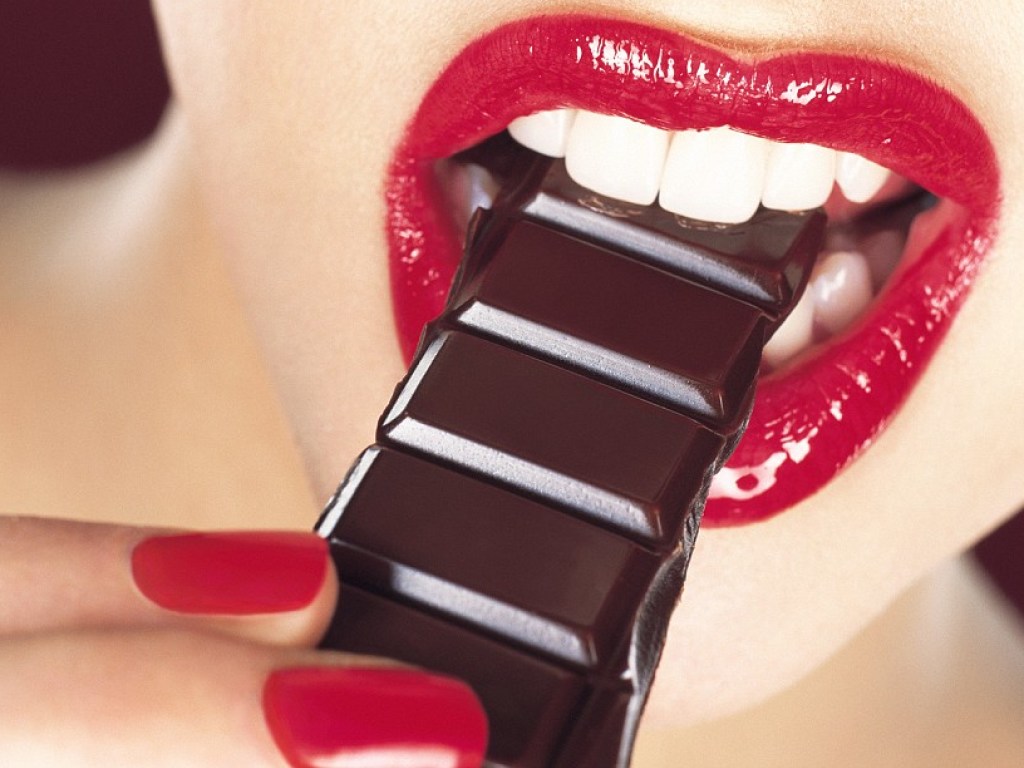 Ежедневно можно съедать не более 25 граммов шоколада &#8212; диетолог