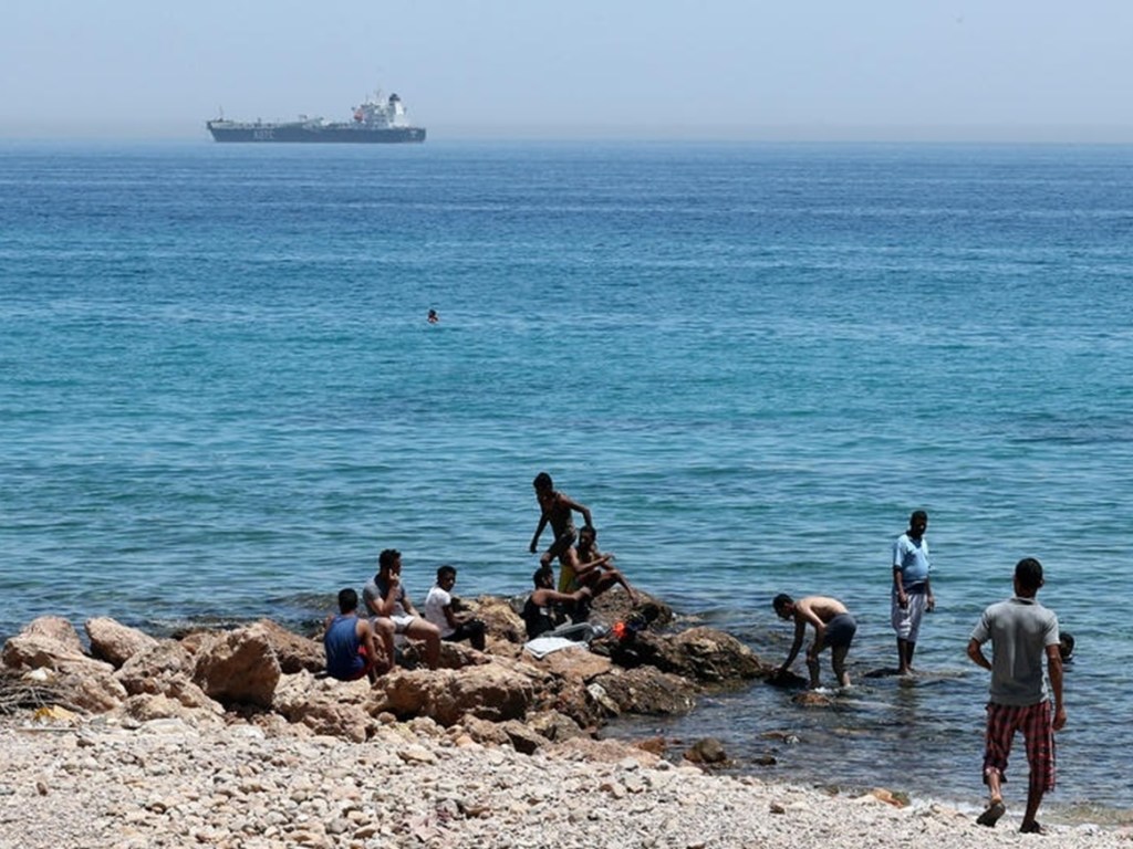 В Египте купание на закрытом пляже закончилось смертью 11 человек