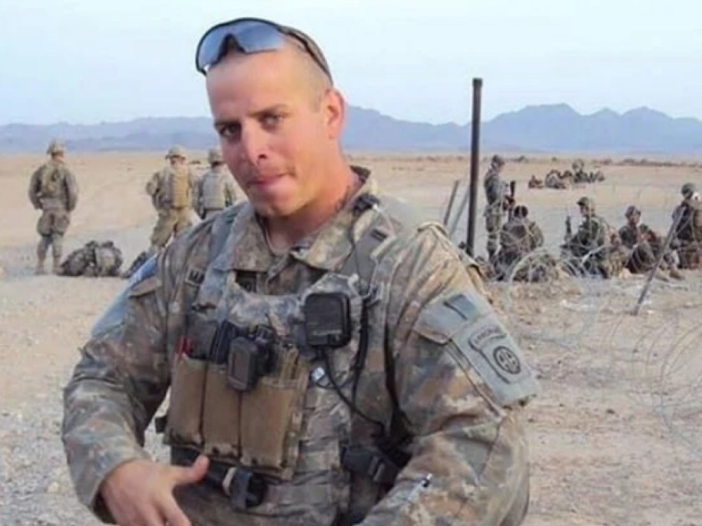 Американец после службы в Афганистане покончил с собой: без отца остались трое детей (ФОТО)