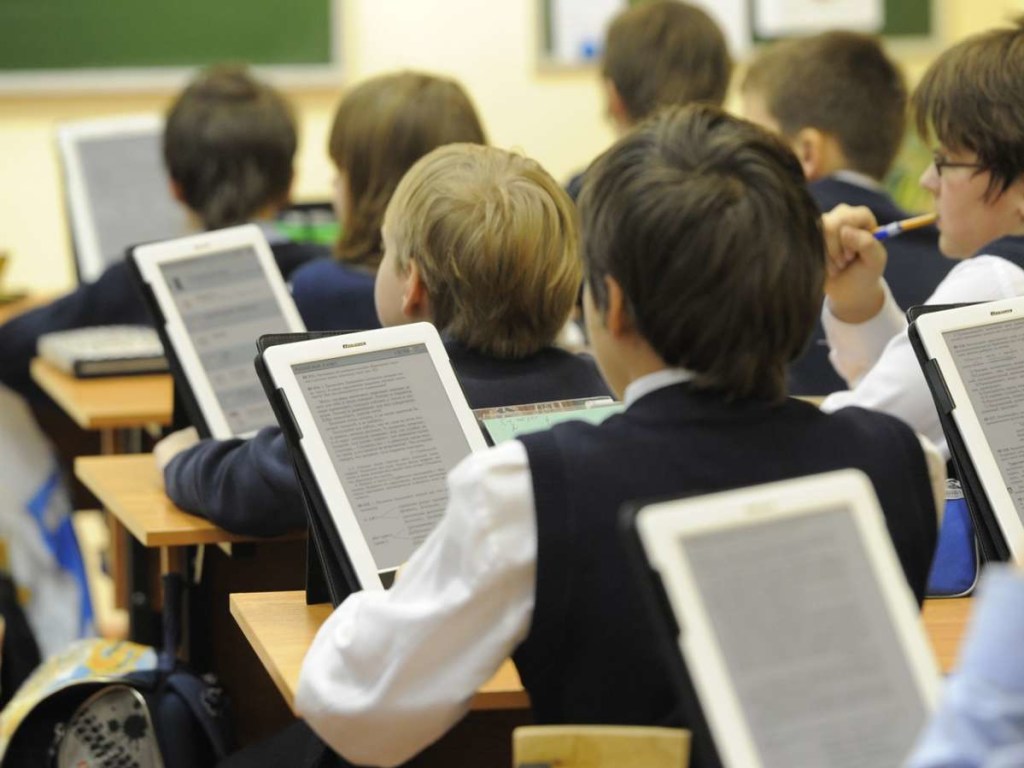 В Украине падает качество образования, с сентября не стоит вводить дистанционное обучение школьников &#8212; эксперт