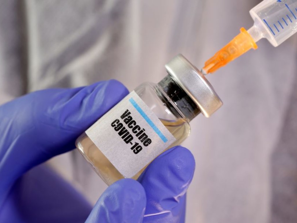В США назвали дату выпуска вакцины от коронавируса