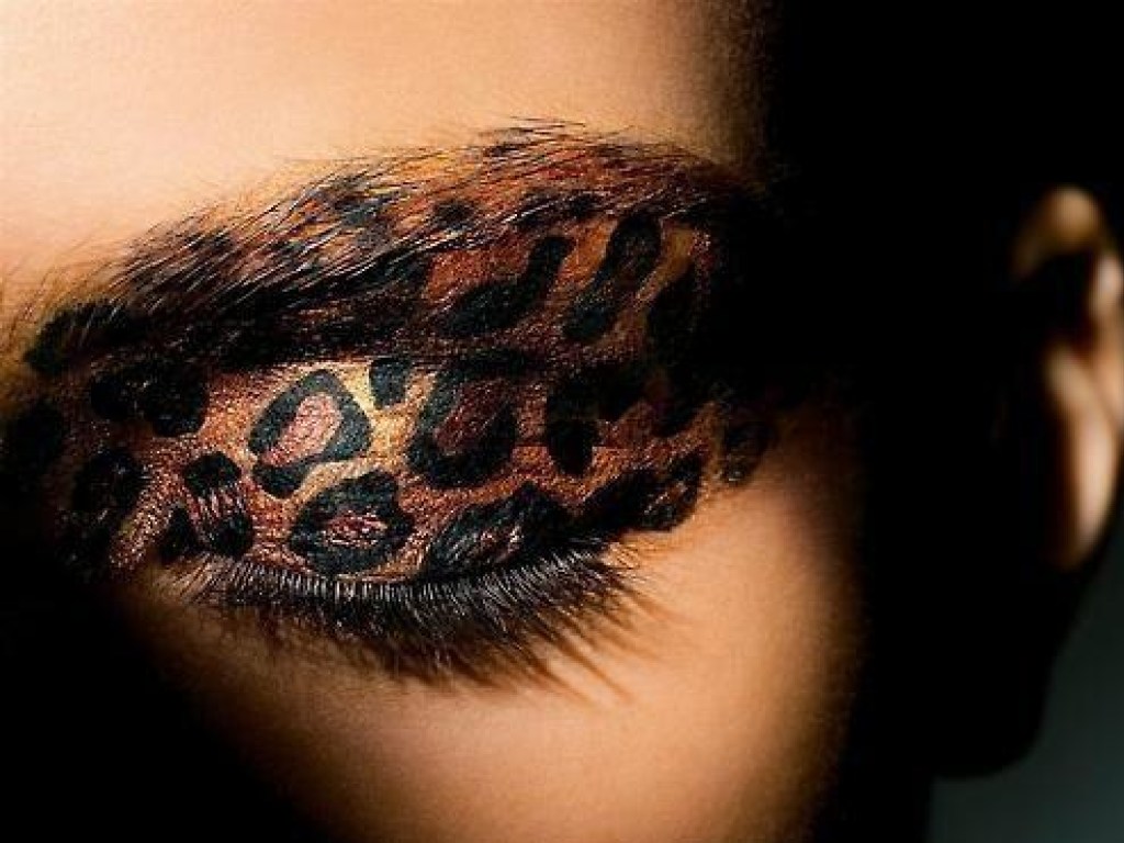 Подопечная Потапа показала стильный «леопардовый» макияж (ФОТО)