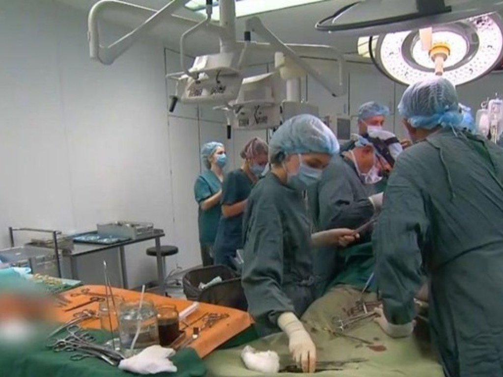 В Киеве впервые за 15 лет провели трансплантацию сердца (ФОТО, ВИДЕО)
