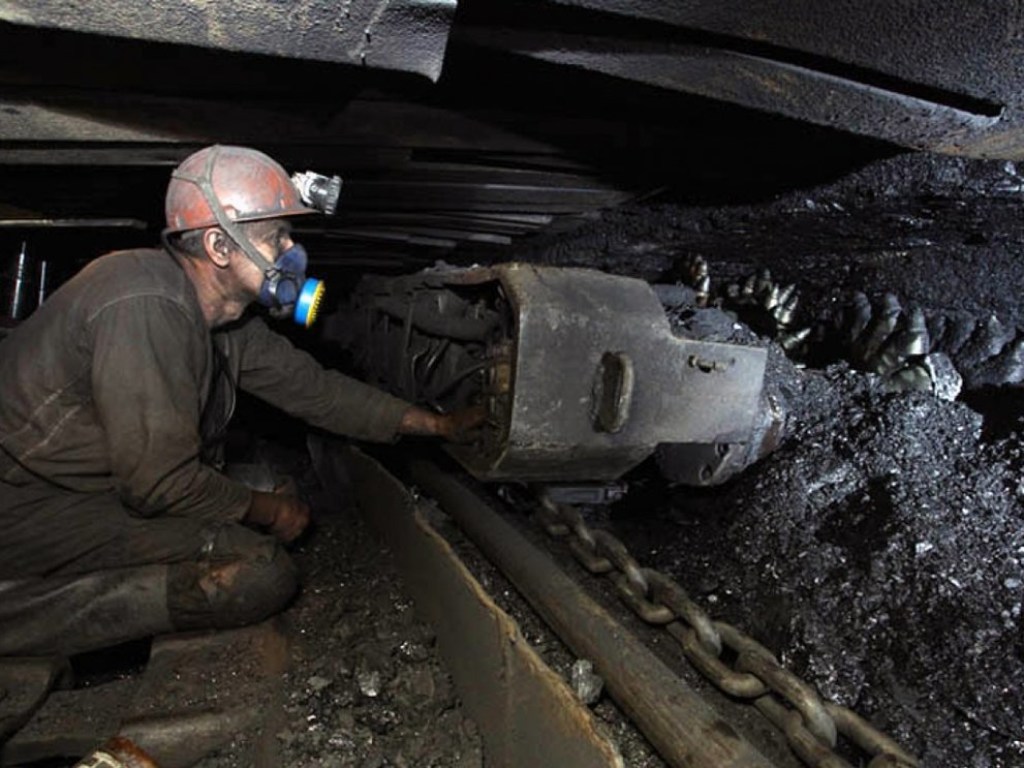 Закрытие угольных шахт в Украине: на кону кредит от Евросоюза