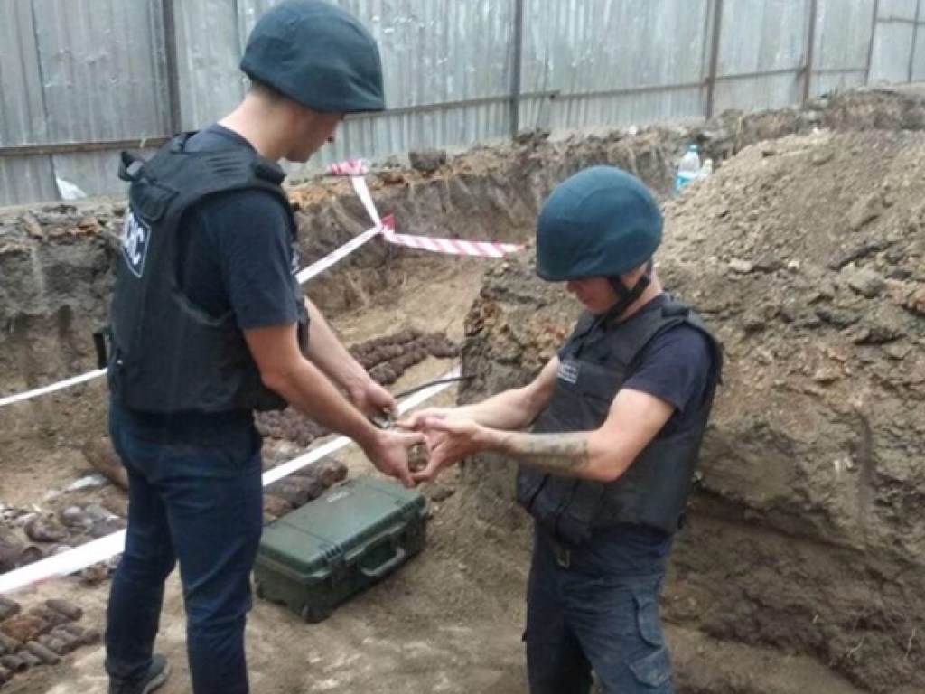 В Одессе в курортной зоне обнаружили сотни боеприпасов (ФОТО)