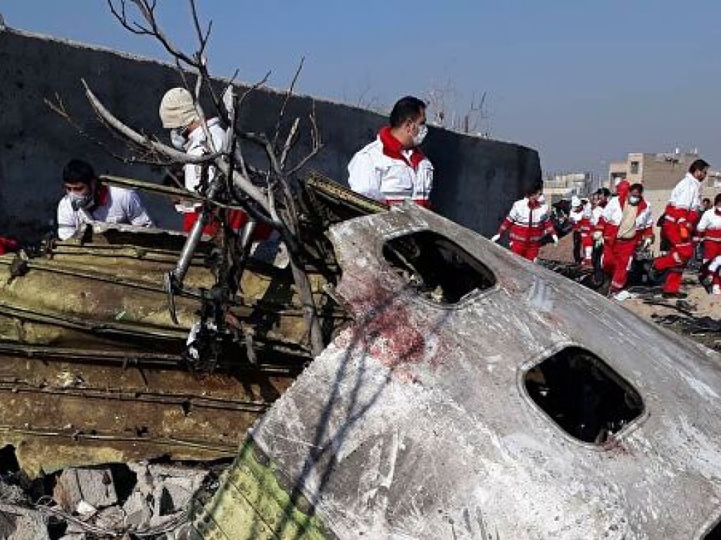 МИД Украины: данные с самописцев Boeing 737 доказали факт ракетной атаки