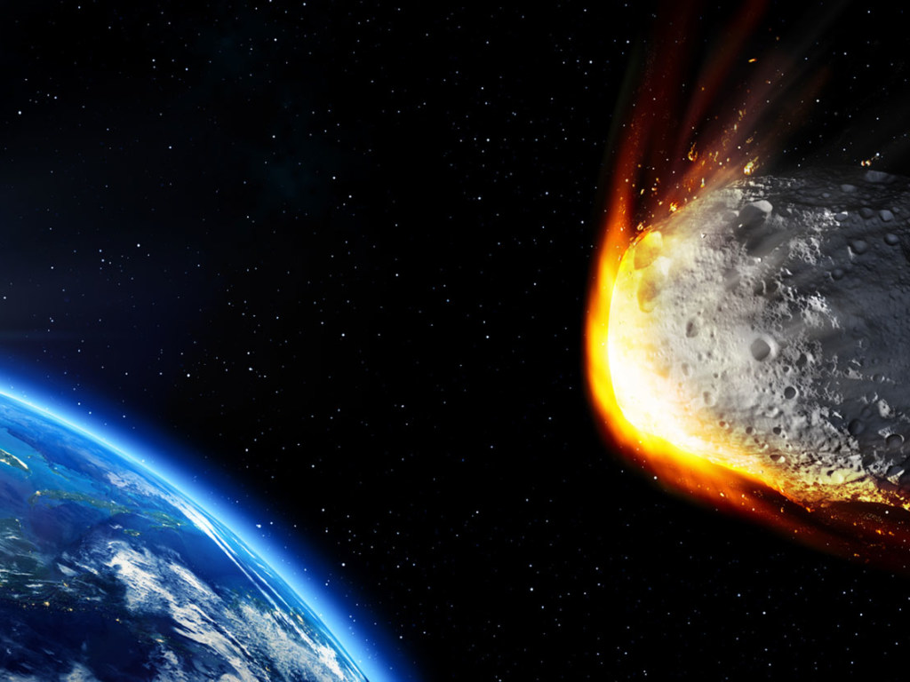 «Через неделю будет тут»: к Земле летит астероид размером с футбольное поле