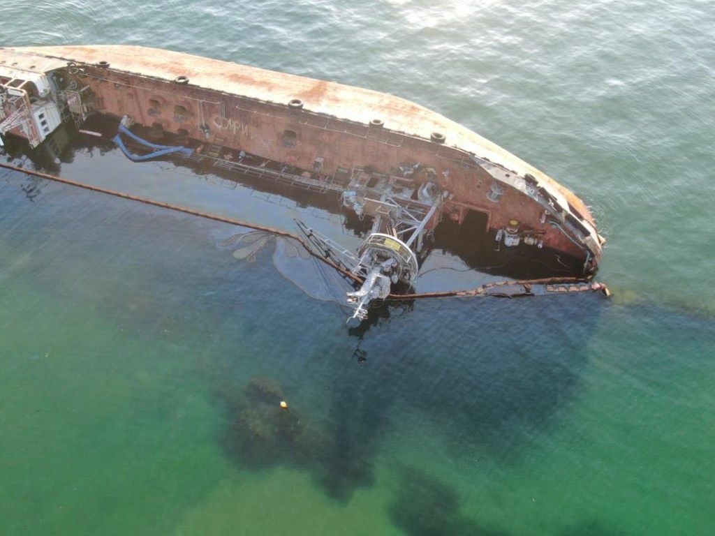 Эколог рассказал о техническом состоянии танкера Delfi