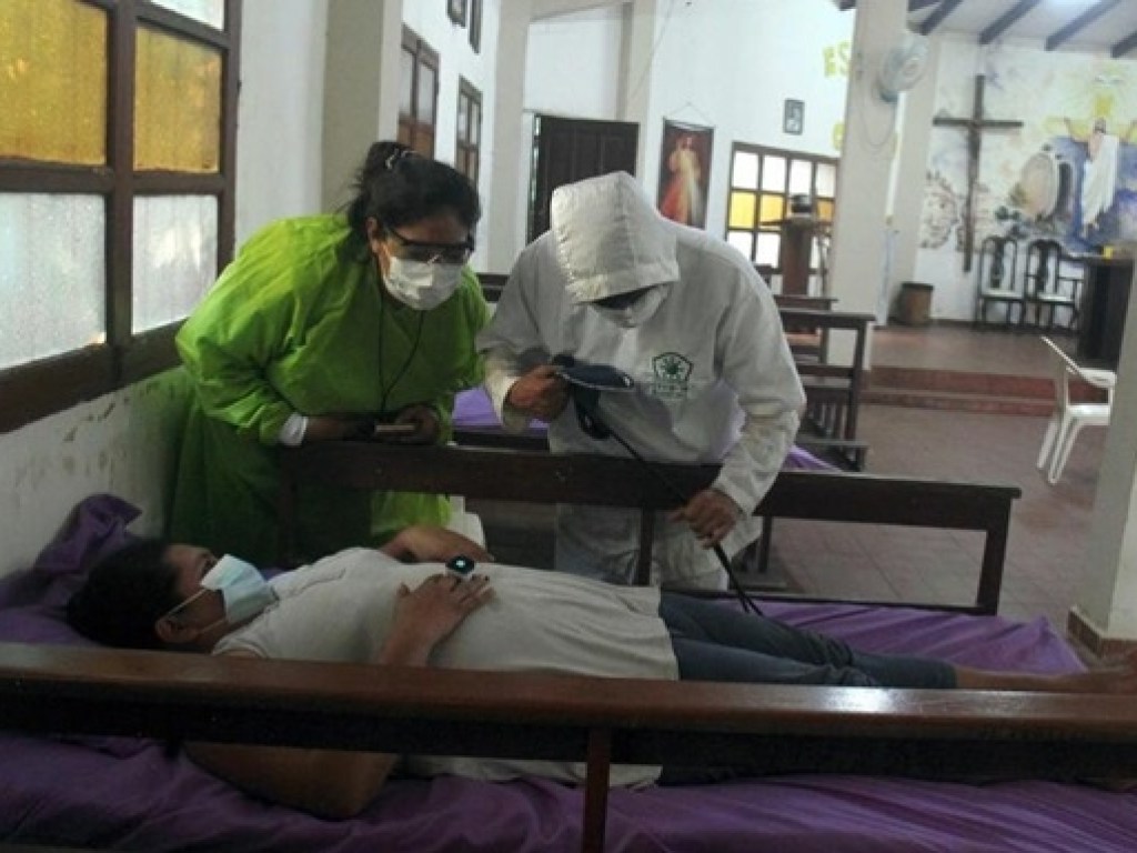 Из-за коронавируса в Боливии объявили режим национального бедствия (ФОТО)