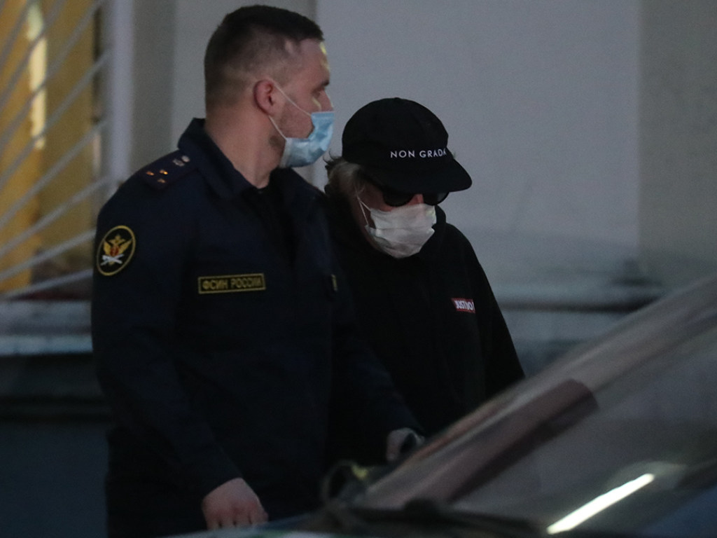 В Москве начался суд над Ефремовым: актер отказывается признать себя виновным