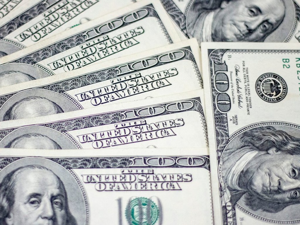 В Минэкономики дали прогноз курса доллара на 2021 год