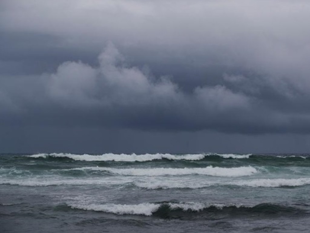 Шторм Исаиас на Багамах перерос в ураган (ФОТО)
