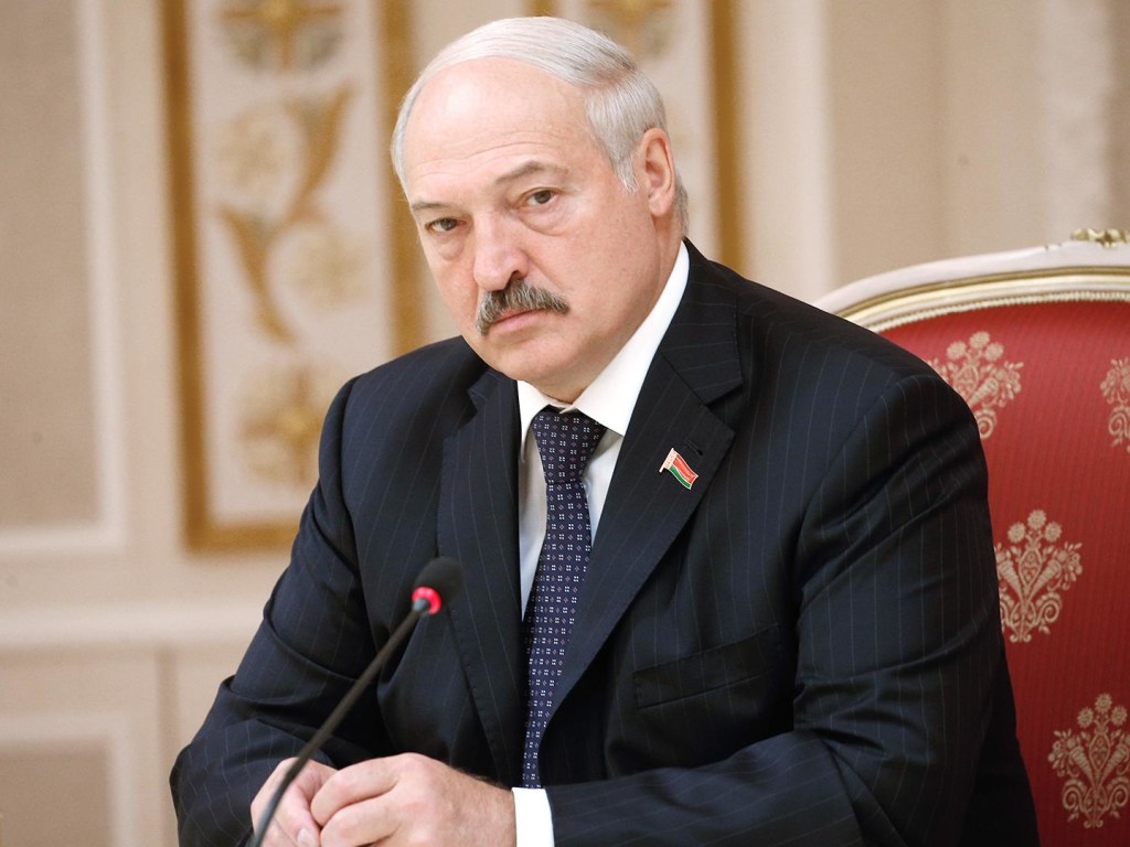 После президентских выборов за Беларусь начнется битва между Востоком и Западом &#8212; политолог