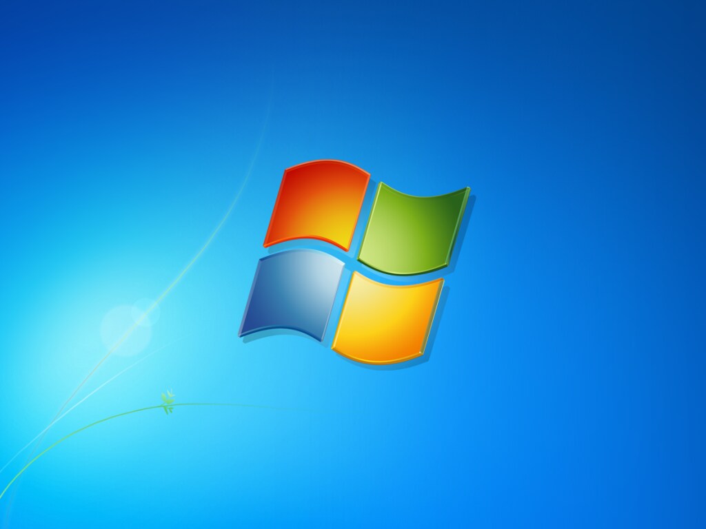 В продаже появился полноценный Windows-ПК размером с ладонь (ФОТО)