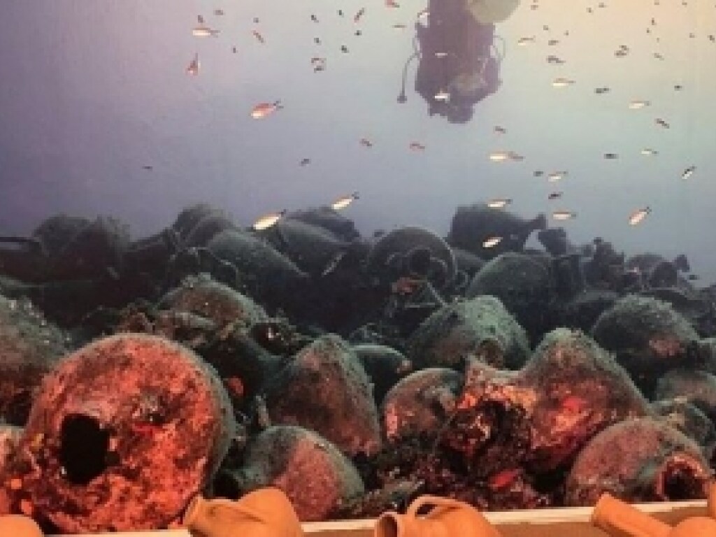 В Греции на глубине 25 метров открыли первый подводный музей (ФОТО, ВИДЕО) 